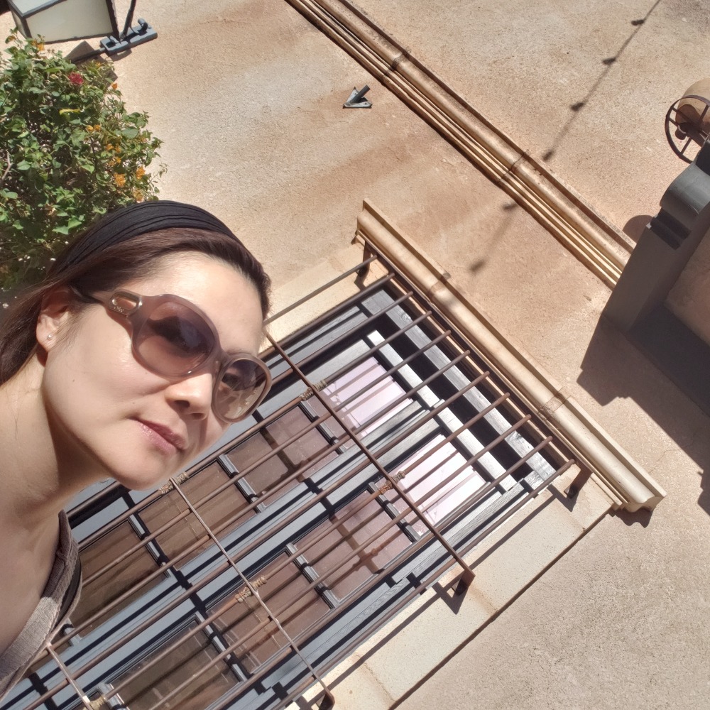 Meet your Posher, Joie